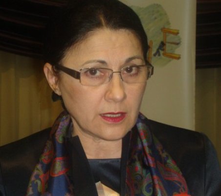 Andronescu: Scoaterea clasei zero din ciclul primar depinde de numărul locurilor din grădiniţe